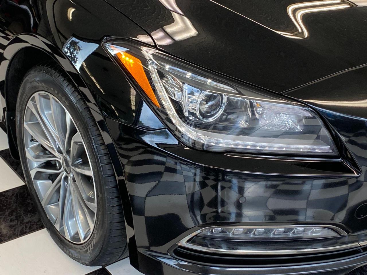 2016 Hyundai Genesis Luxury AWD+Cooled Seats+Apple Play+ACCIDENT FREE - Photo #40