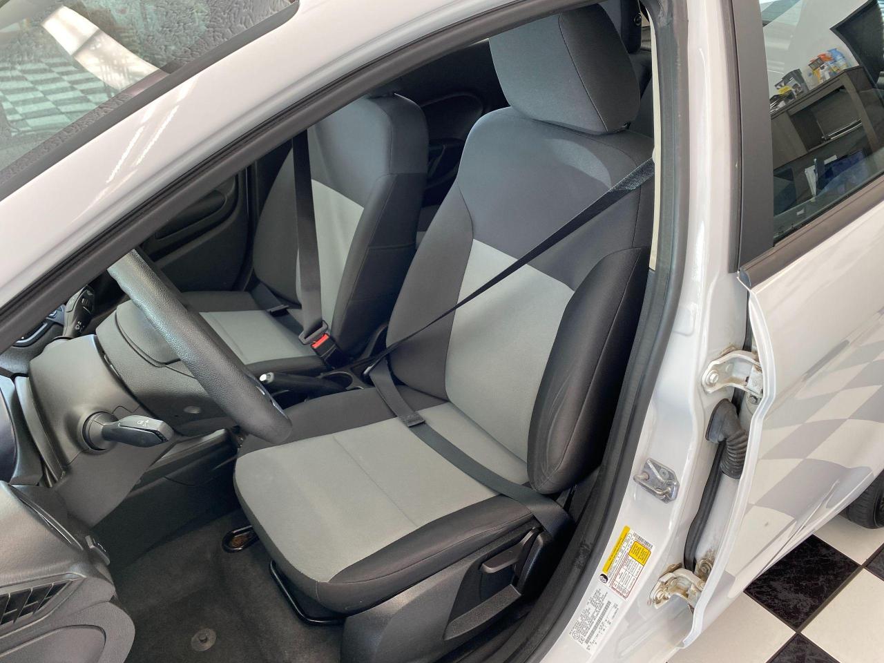 2015 Ford Fiesta S+AC+New Brakes+Bluetooth*$42 Weekly*ACCIDENT FREE - Photo #19
