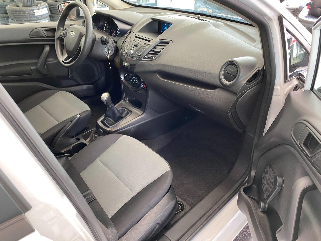 2015 Ford Fiesta S+AC+New Brakes+Bluetooth*$42 Weekly*ACCIDENT FREE - Photo #20