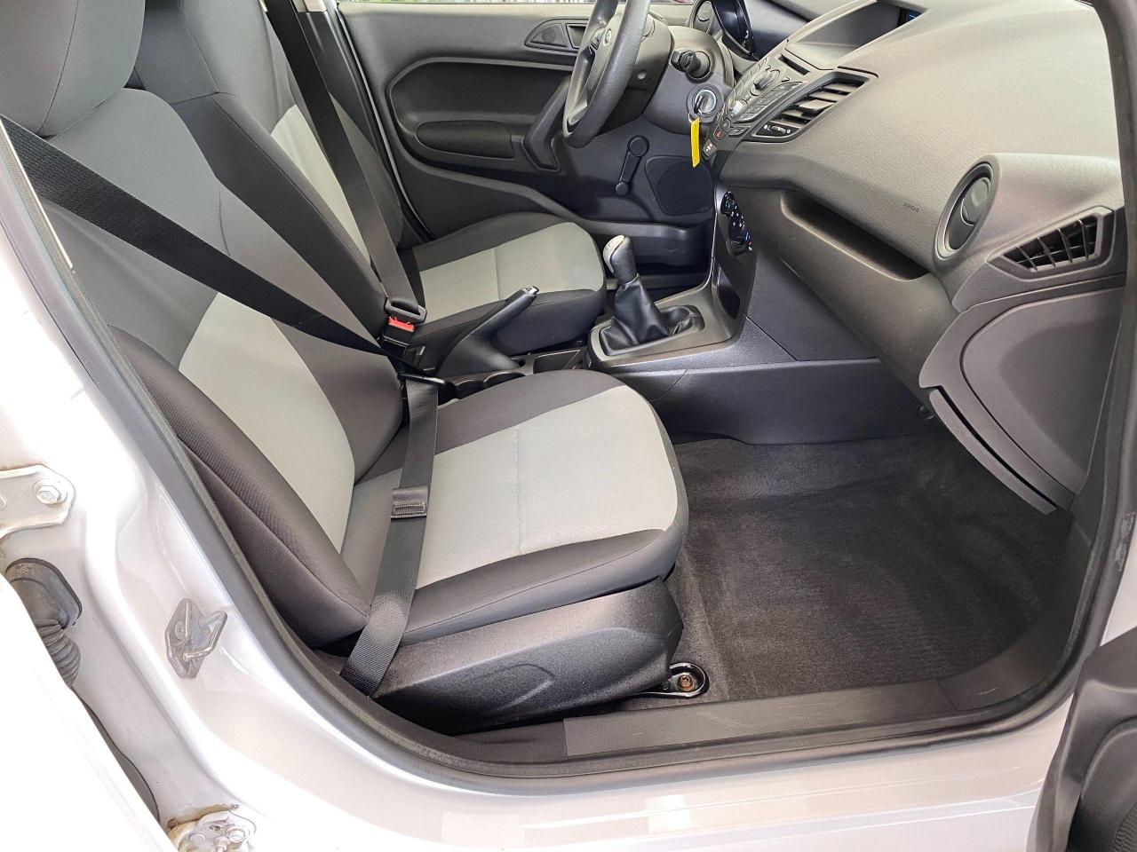 2015 Ford Fiesta S+AC+New Brakes+Bluetooth*$42 Weekly*ACCIDENT FREE - Photo #21