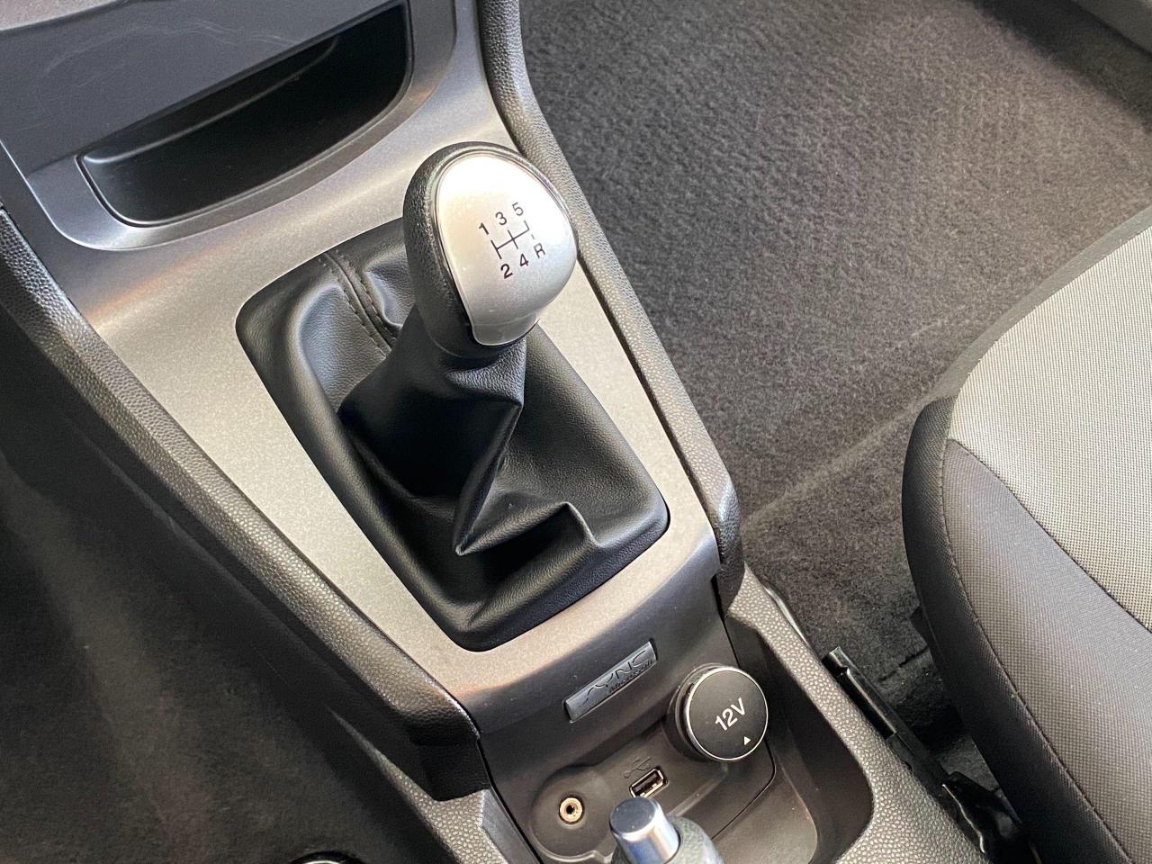 2015 Ford Fiesta S+AC+New Brakes+Bluetooth*$42 Weekly*ACCIDENT FREE - Photo #32