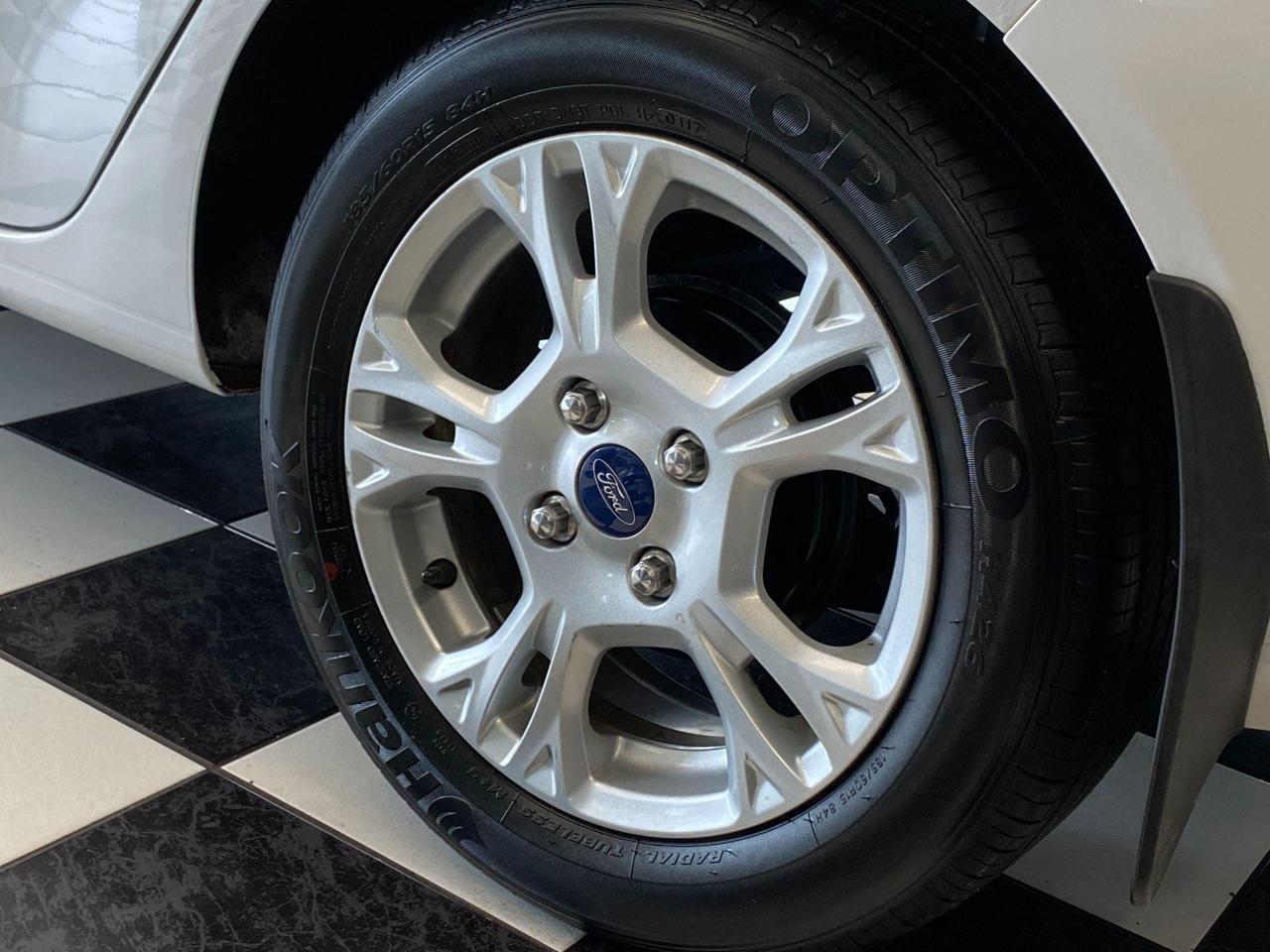 2015 Ford Fiesta S+AC+New Brakes+Bluetooth*$42 Weekly*ACCIDENT FREE - Photo #52