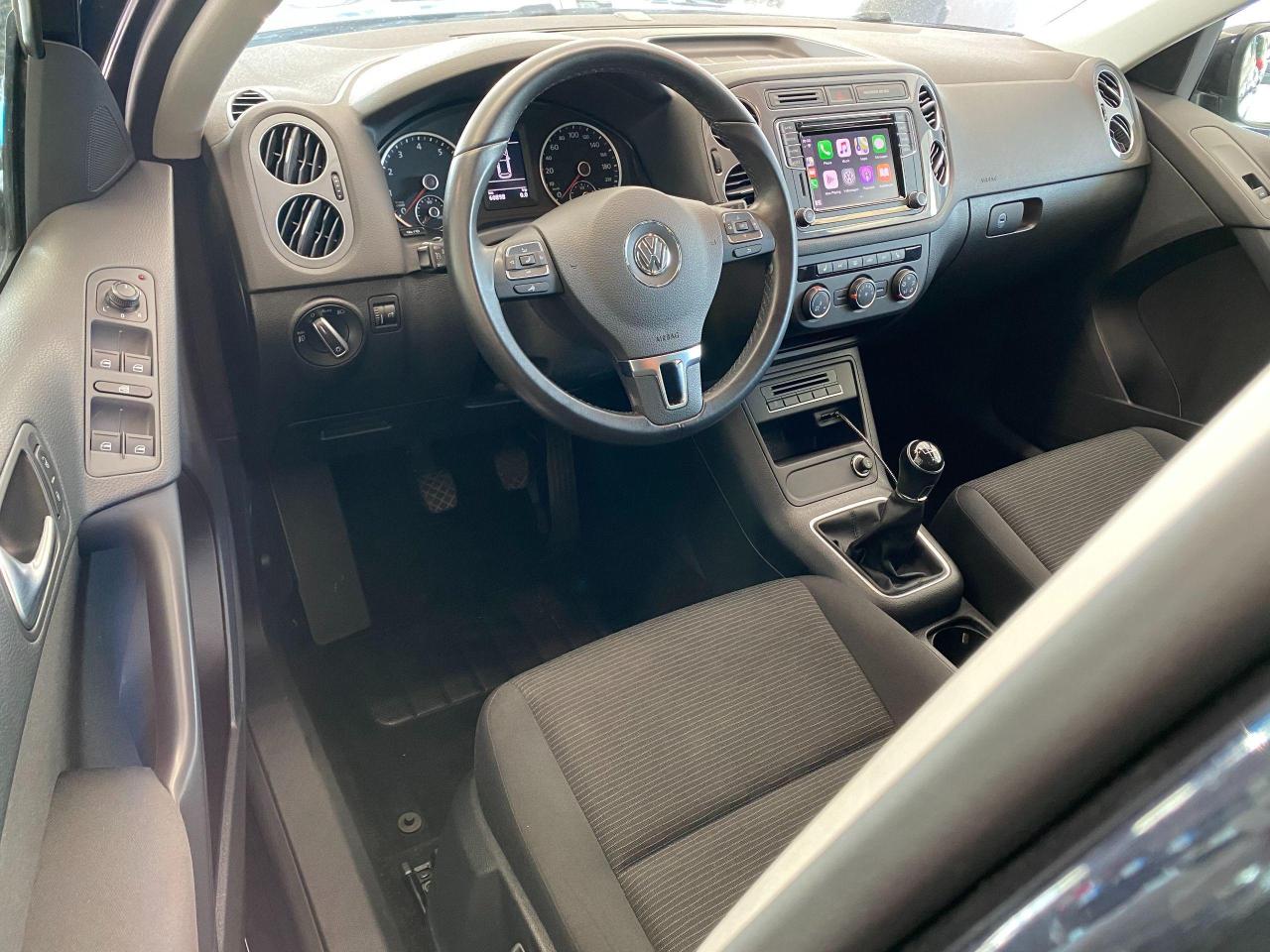 2016 Volkswagen Tiguan Trendline+ApplePlay+New Tires+Brakes+ACCIDENT FREE - Photo #17