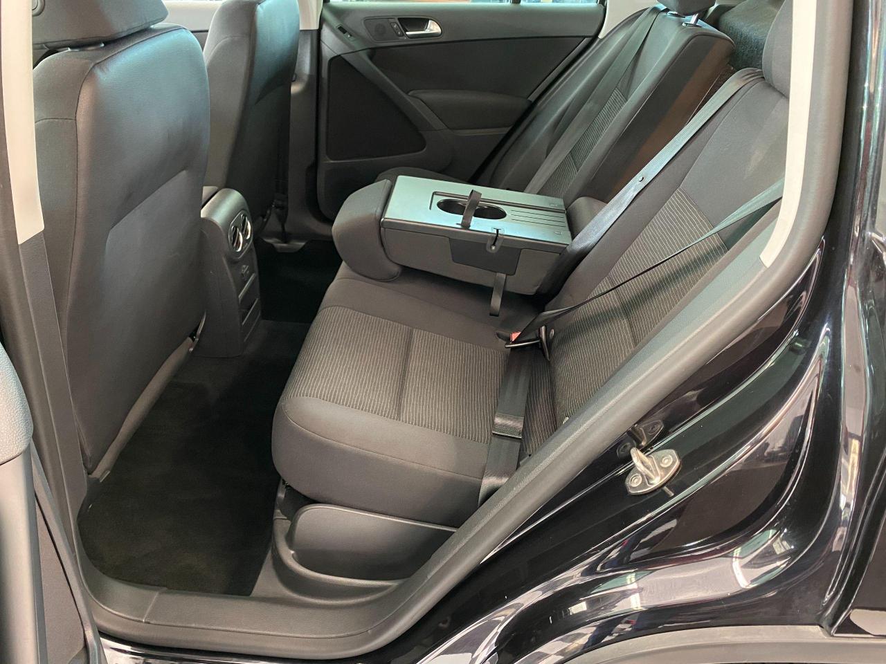 2016 Volkswagen Tiguan Trendline+ApplePlay+New Tires+Brakes+ACCIDENT FREE - Photo #23