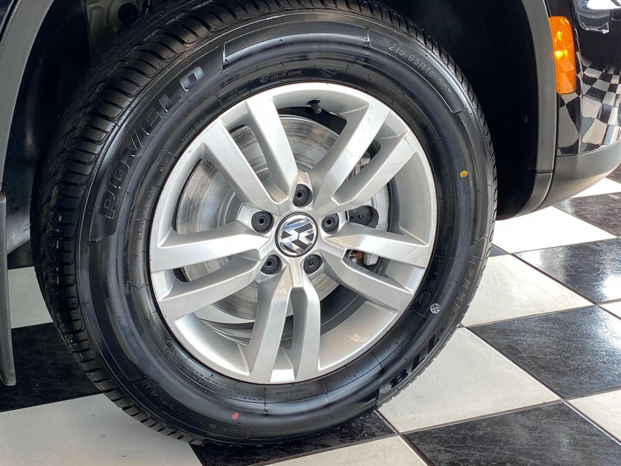 2016 Volkswagen Tiguan Trendline+ApplePlay+New Tires+Brakes+ACCIDENT FREE - Photo #62