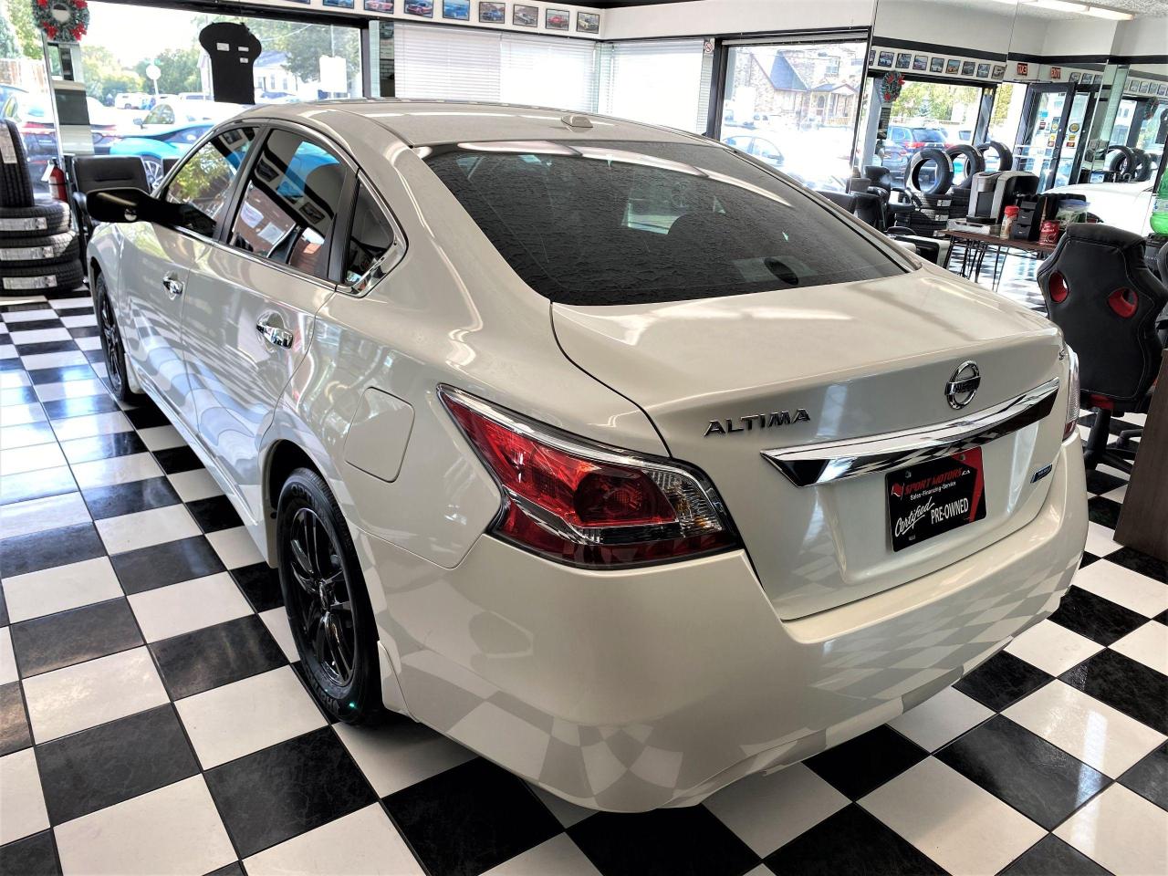 2015 Nissan Altima 2.5 S+2 Tone Heated Leather+Camera+ACCIDENT FREE - Photo #2