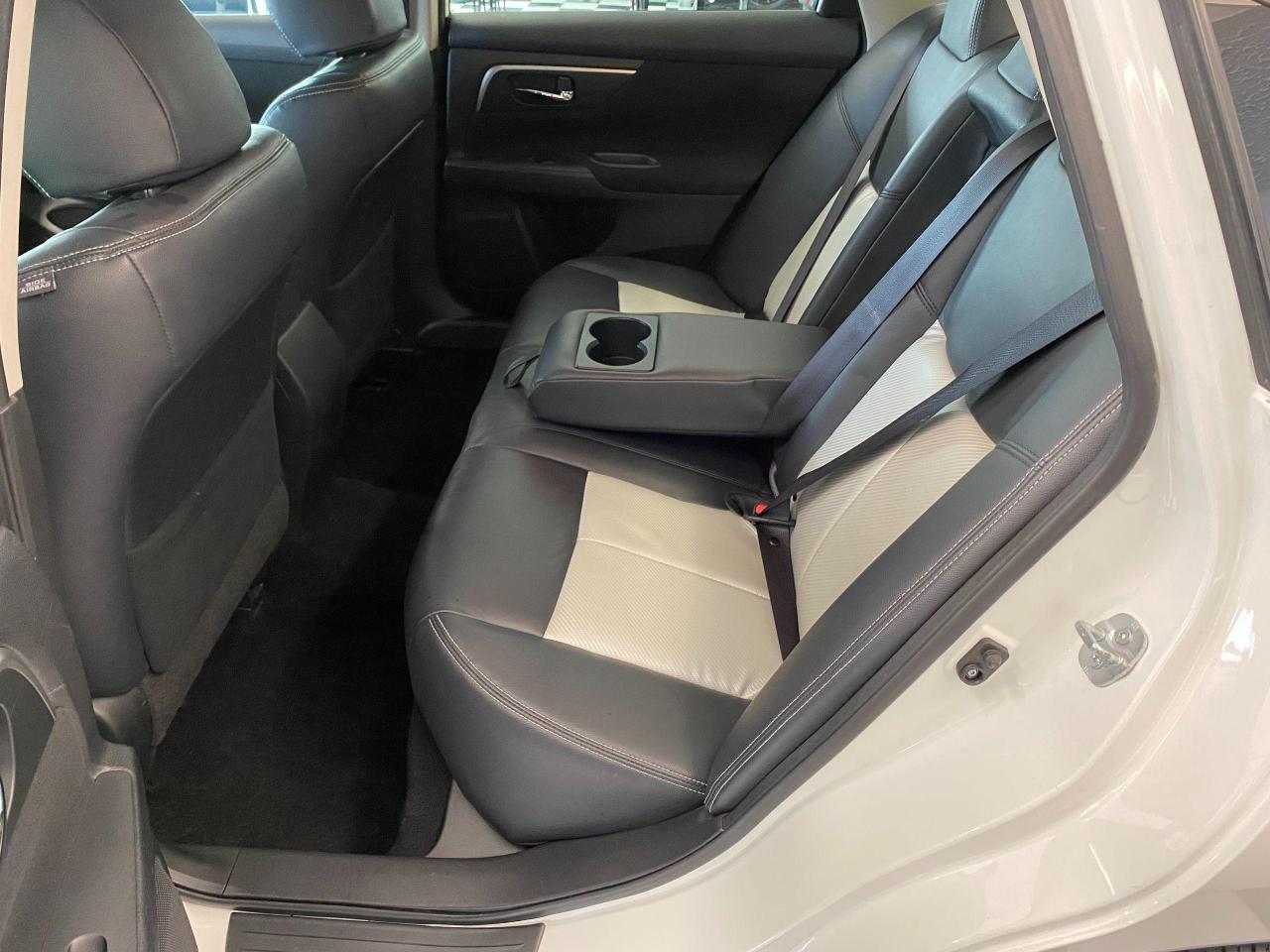 2015 Nissan Altima 2.5 S+2 Tone Heated Leather+Camera+ACCIDENT FREE - Photo #24
