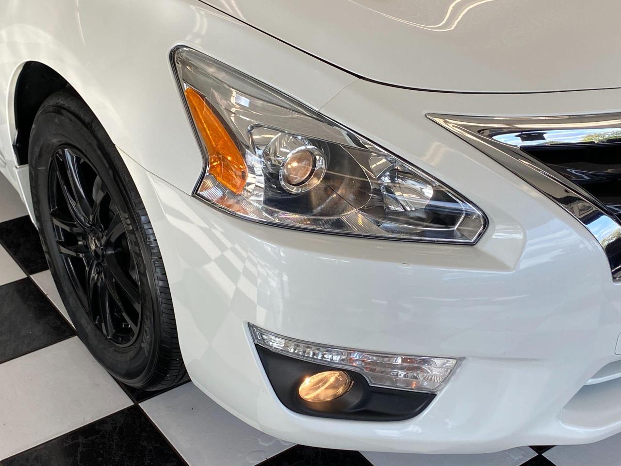 2015 Nissan Altima 2.5 S+2 Tone Heated Leather+Camera+ACCIDENT FREE - Photo #38