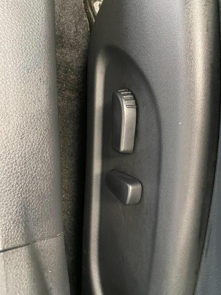2015 Nissan Altima 2.5 S+2 Tone Heated Leather+Camera+ACCIDENT FREE - Photo #44