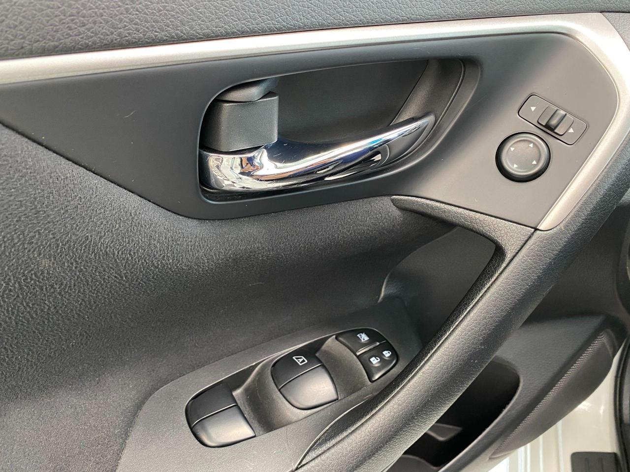 2015 Nissan Altima 2.5 S+2 Tone Heated Leather+Camera+ACCIDENT FREE - Photo #60