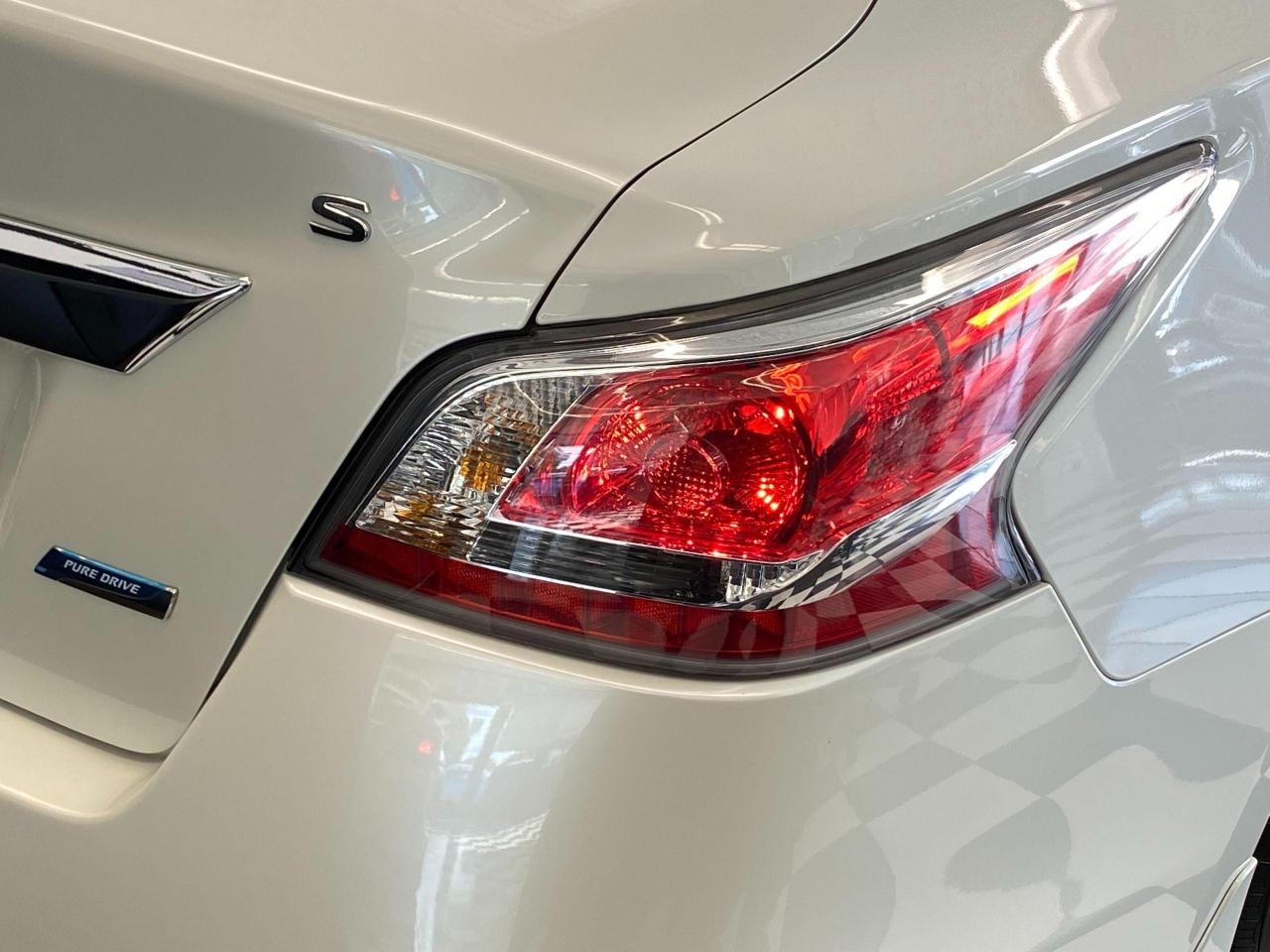 2015 Nissan Altima 2.5 S+2 Tone Heated Leather+Camera+ACCIDENT FREE - Photo #72