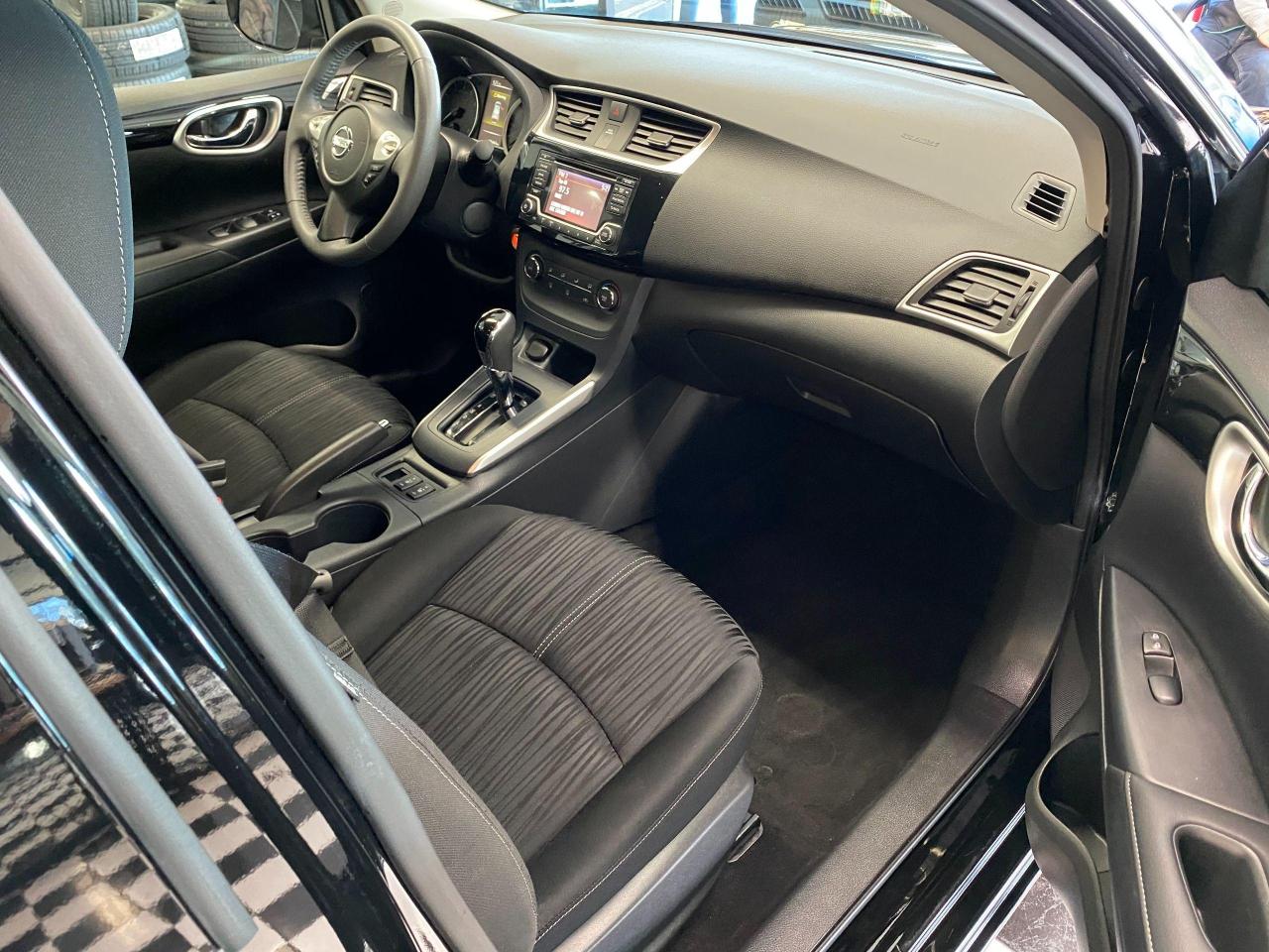 2017 Nissan Sentra SV+Camera+Heated Seats+Push Start+ACCIDENT FREE - Photo #20