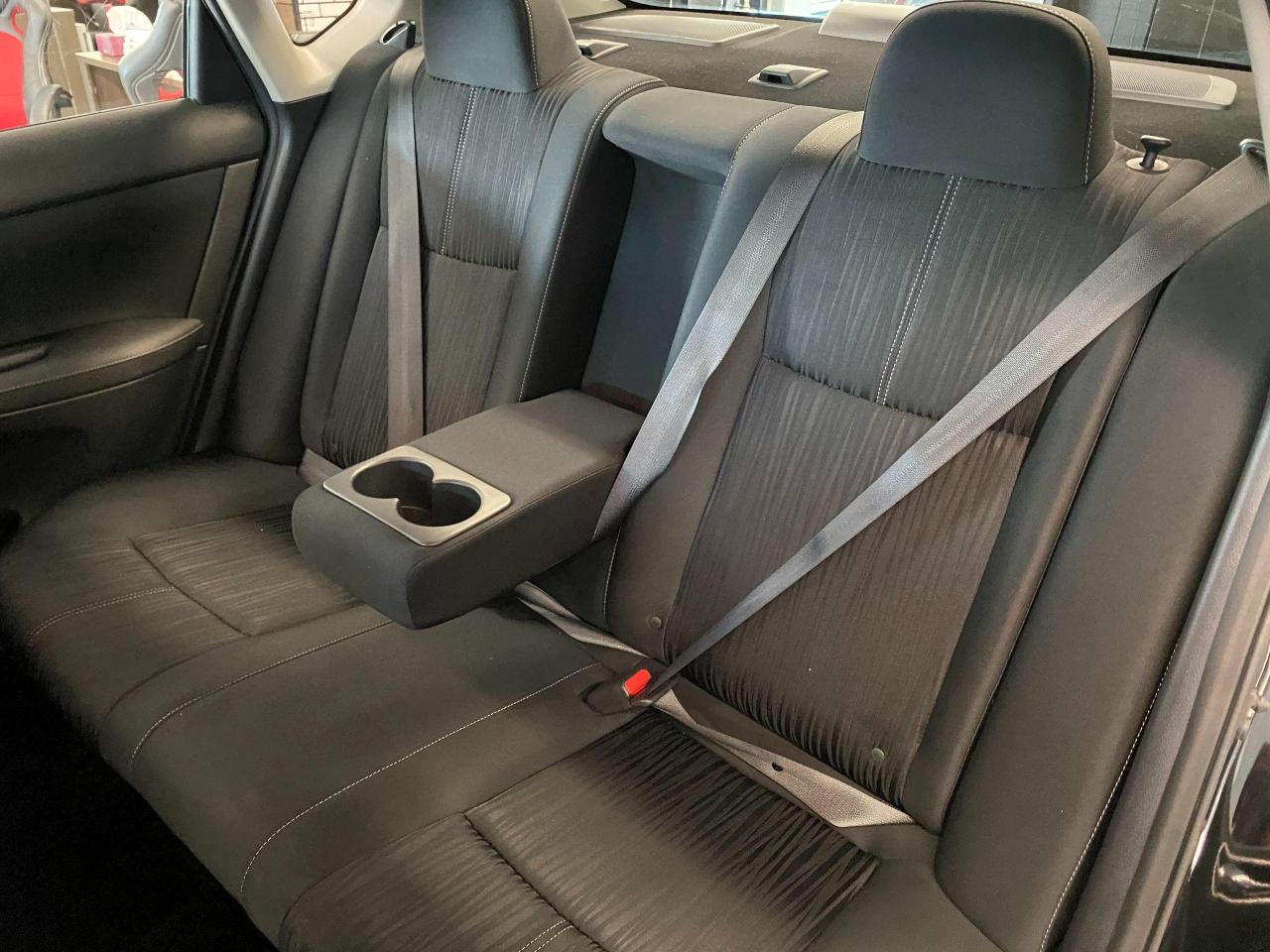 2017 Nissan Sentra SV+Camera+Heated Seats+Push Start+ACCIDENT FREE - Photo #24