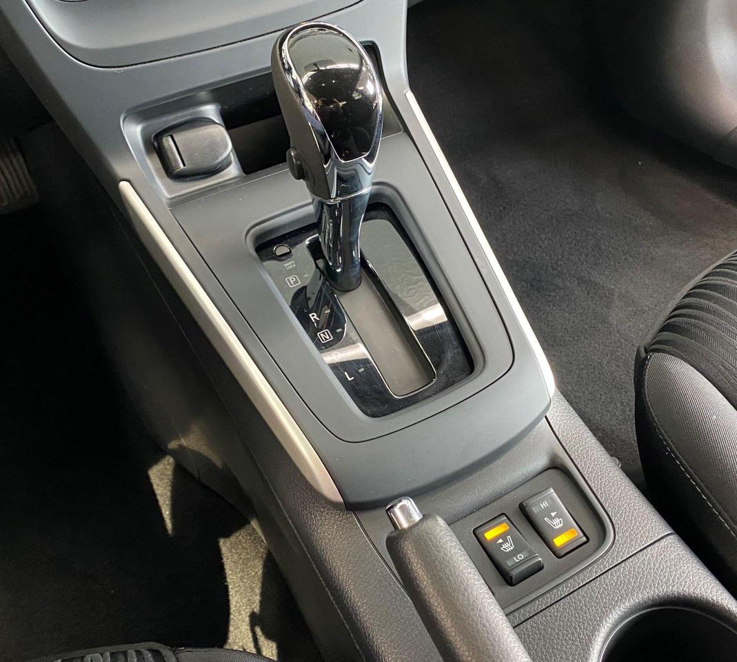 2017 Nissan Sentra SV+Camera+Heated Seats+Push Start+ACCIDENT FREE - Photo #35