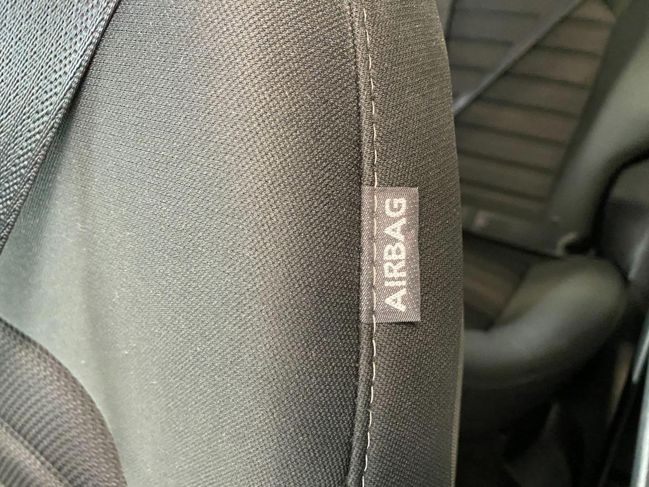 2018 Ford Fusion SE TECH+ApplePlay+BlindSpot+LaneKeep+ACCIDENT FREE - Photo #47