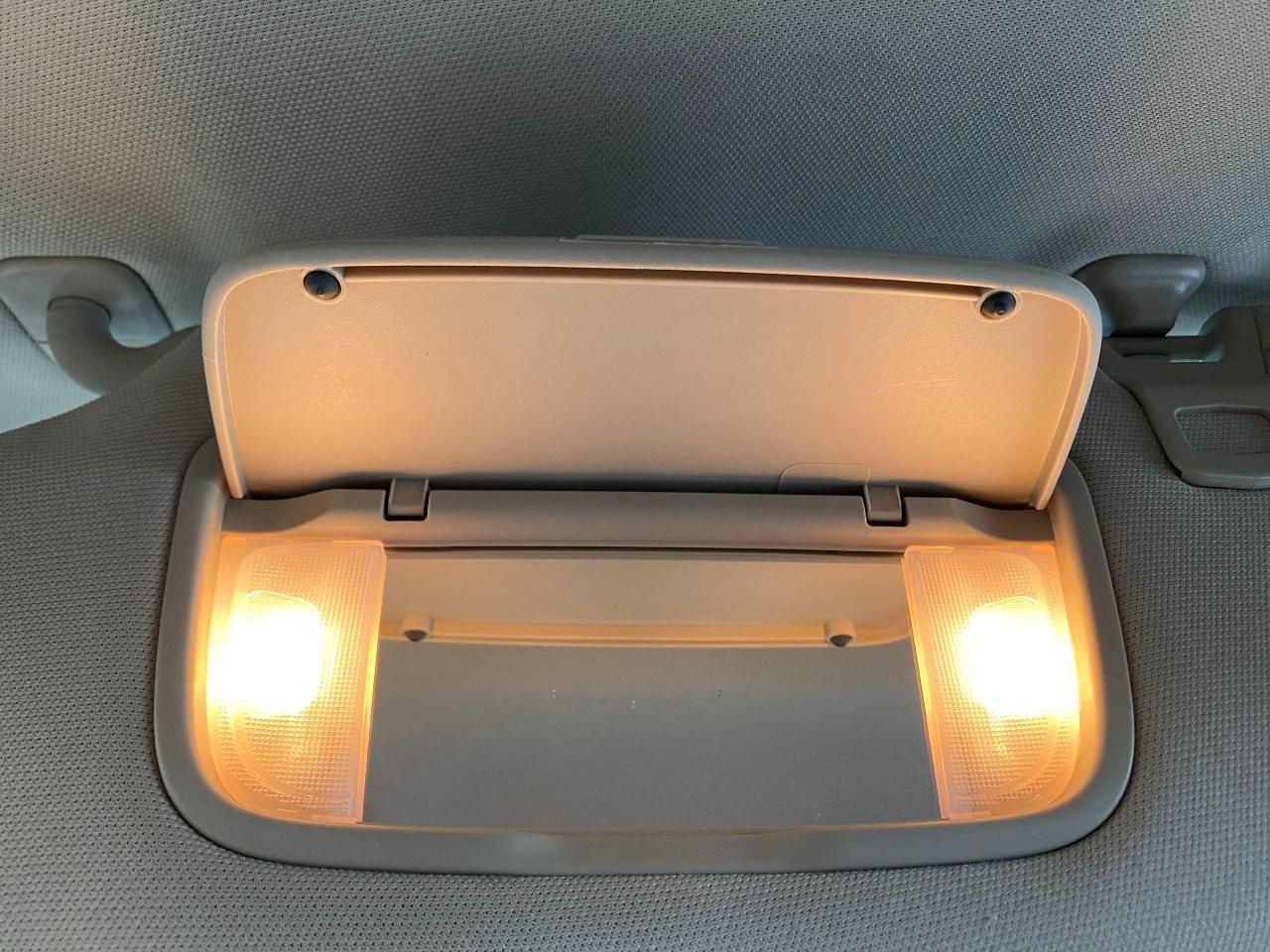 2018 Ford Fusion SE TECH+ApplePlay+BlindSpot+LaneKeep+ACCIDENT FREE - Photo #51