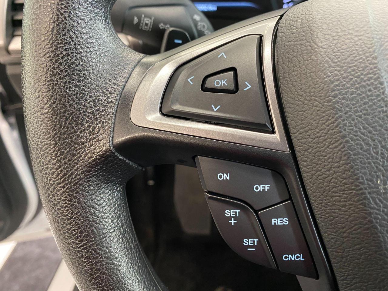 2018 Ford Fusion SE TECH+ApplePlay+BlindSpot+LaneKeep+ACCIDENT FREE - Photo #55