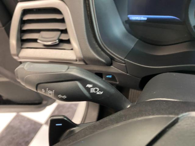 2018 Ford Fusion SE TECH+ApplePlay+BlindSpot+LaneKeep+ACCIDENT FREE Photo57