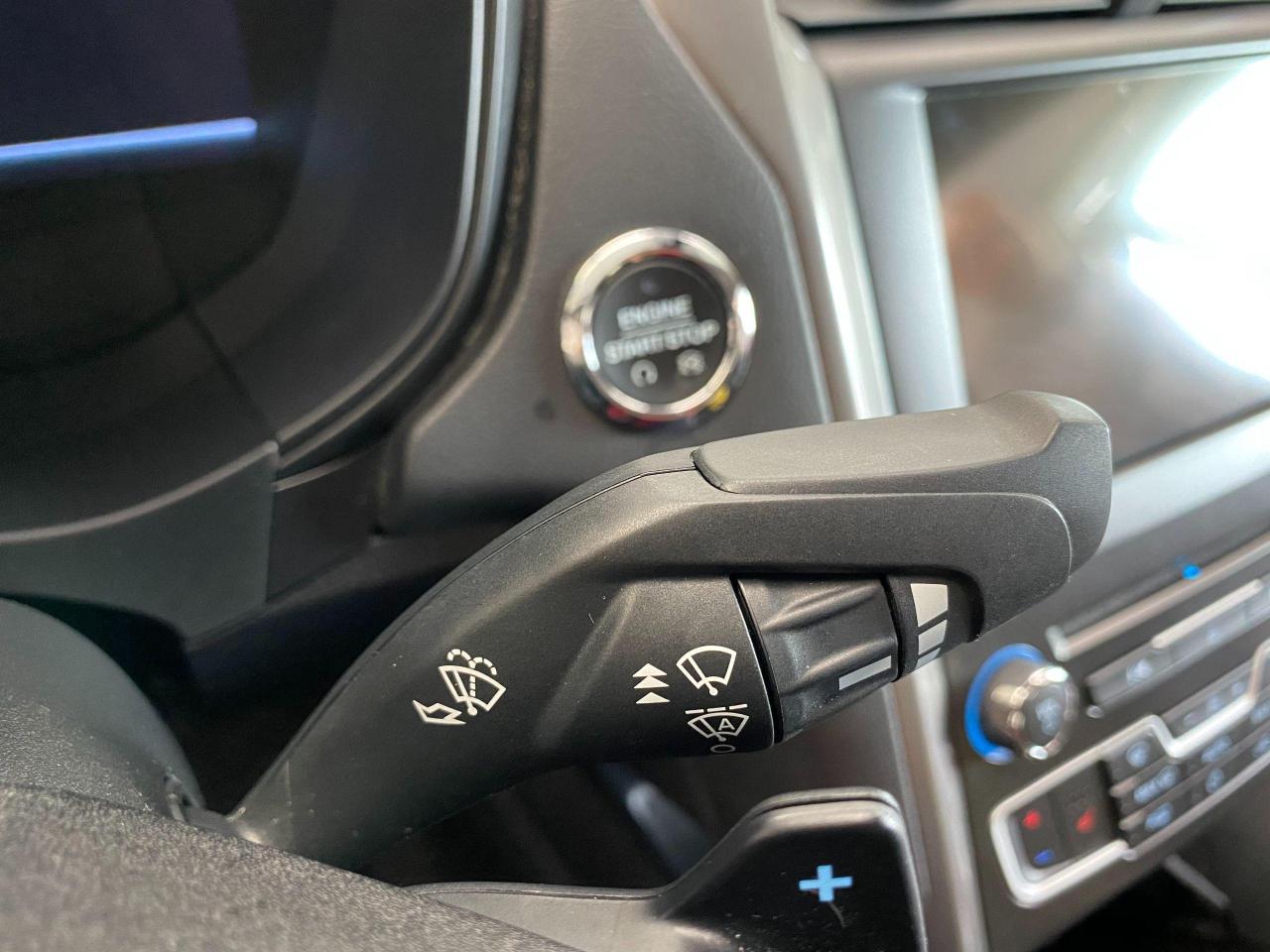 2018 Ford Fusion SE TECH+ApplePlay+BlindSpot+LaneKeep+ACCIDENT FREE - Photo #58
