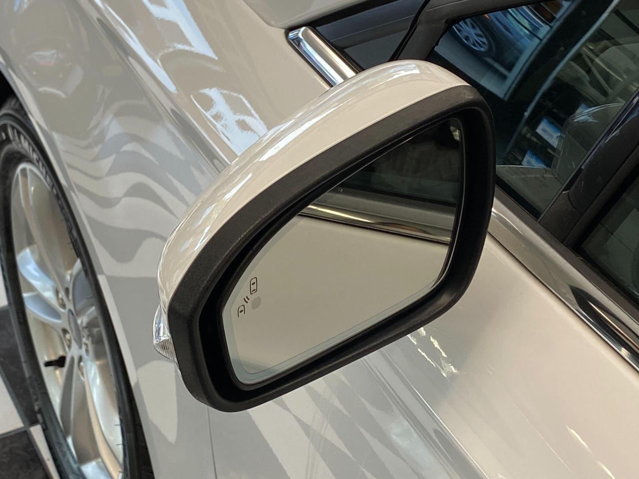 2018 Ford Fusion SE TECH+ApplePlay+BlindSpot+LaneKeep+ACCIDENT FREE - Photo #69