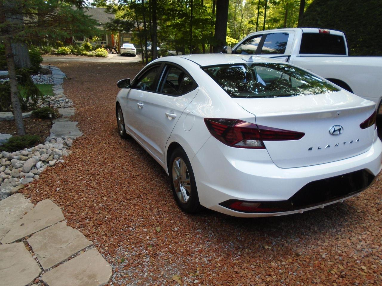 2020 Hyundai Elantra Preferred - Photo #2