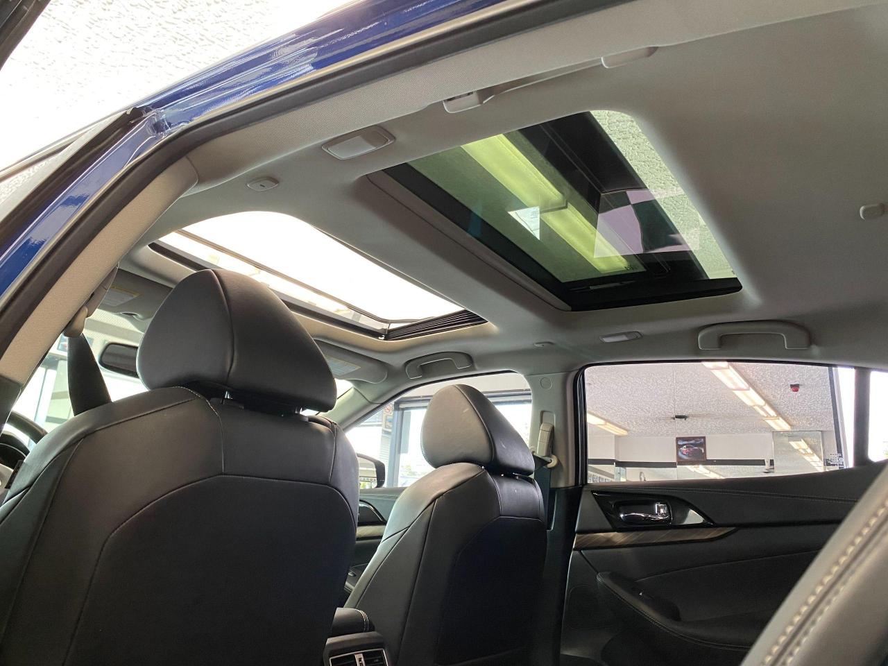2016 Nissan Maxima Platinum+Service Records Since Day 1+ACCIDENT FREE - Photo #26