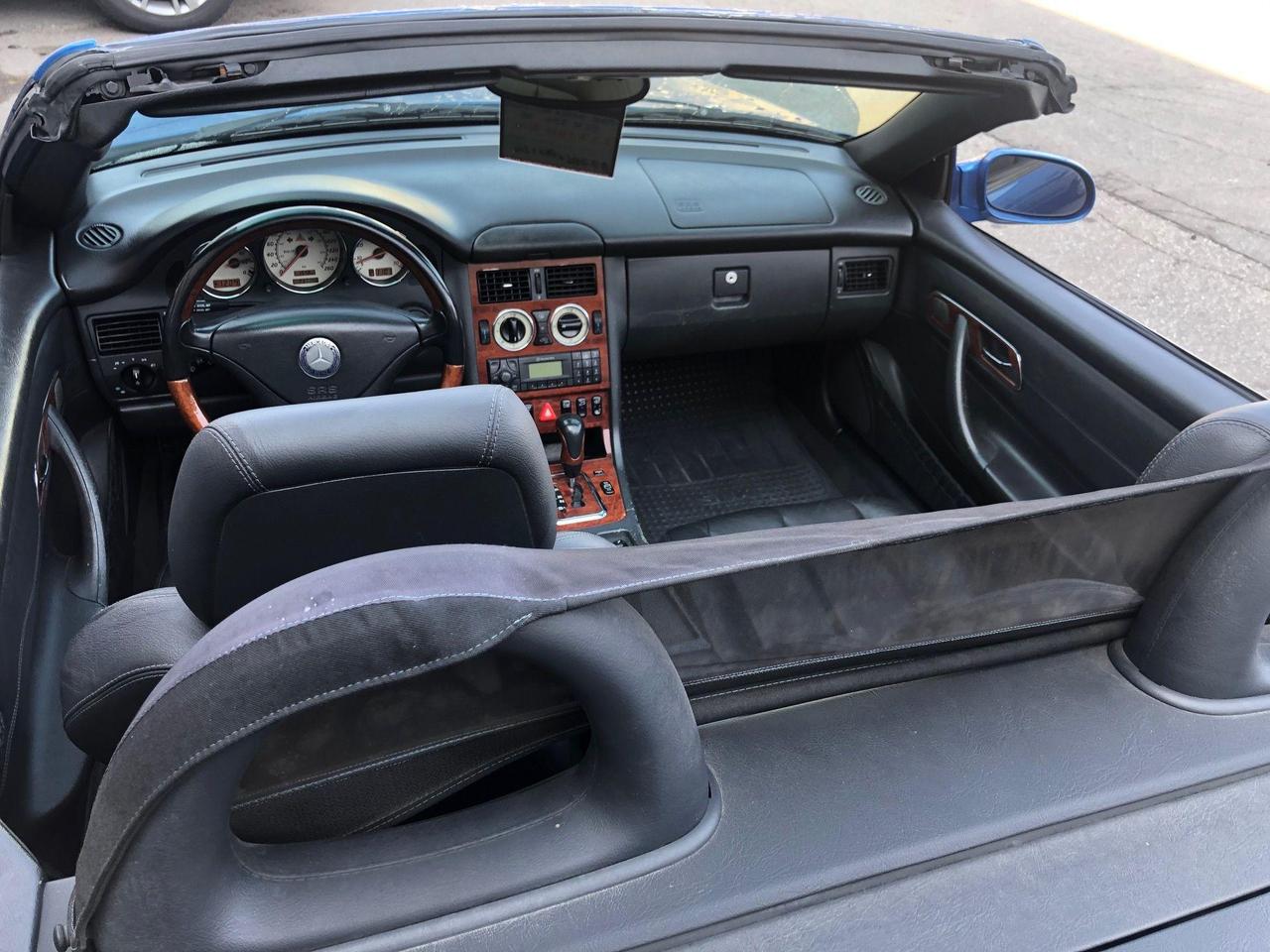 2002 Mercedes-Benz SLK Powerful 3.2L V6, Auto, Power Top. Certified Photo