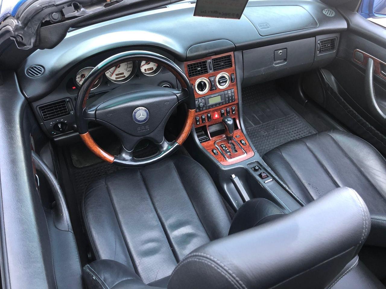 2002 Mercedes-Benz SLK Powerful 3.2L V6, Auto, Power Top. Certified Photo