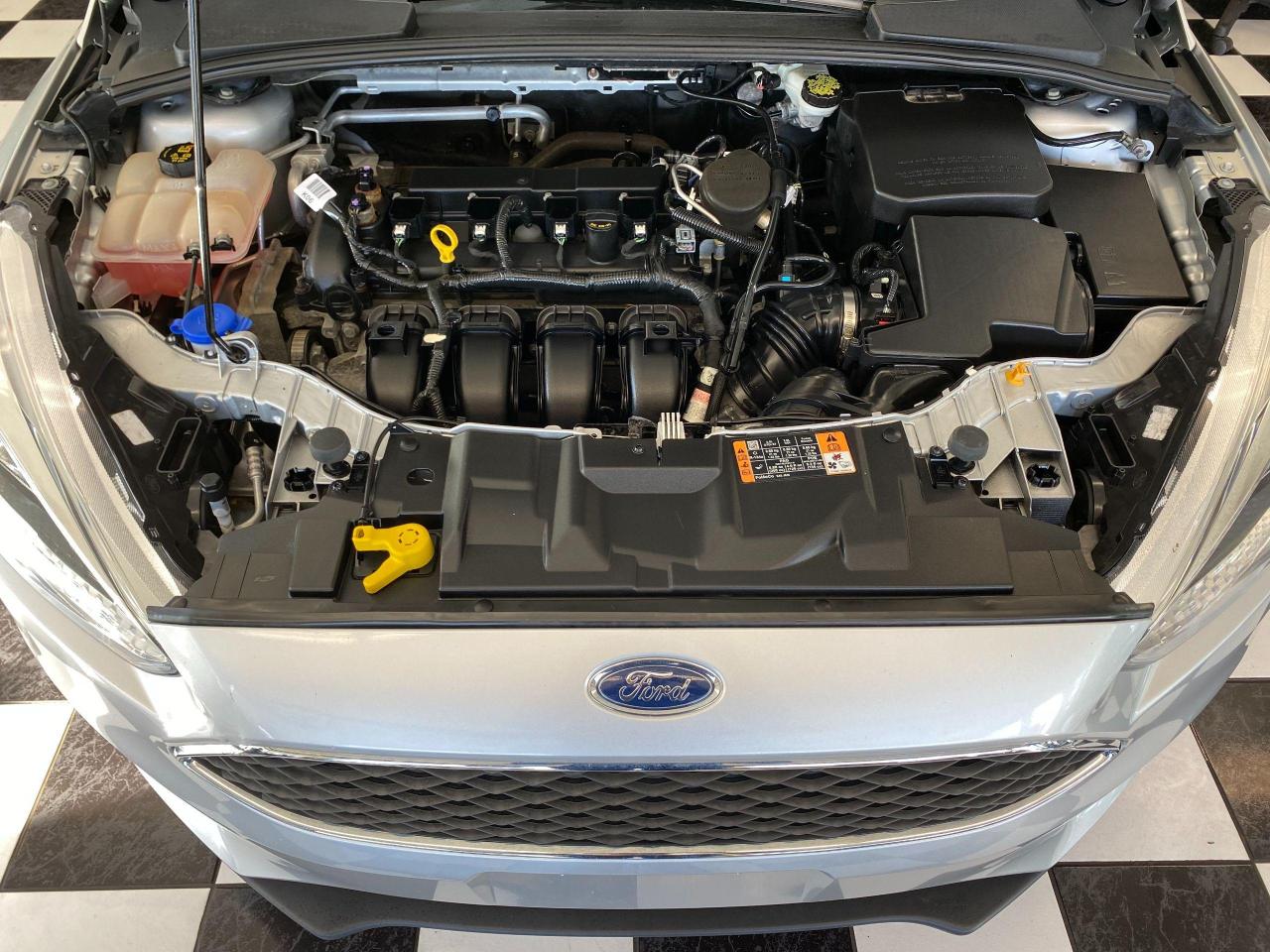 2016 Ford Focus S+Camera+Bluetooth+Cruise+ACCIDENT FREE - Photo #7