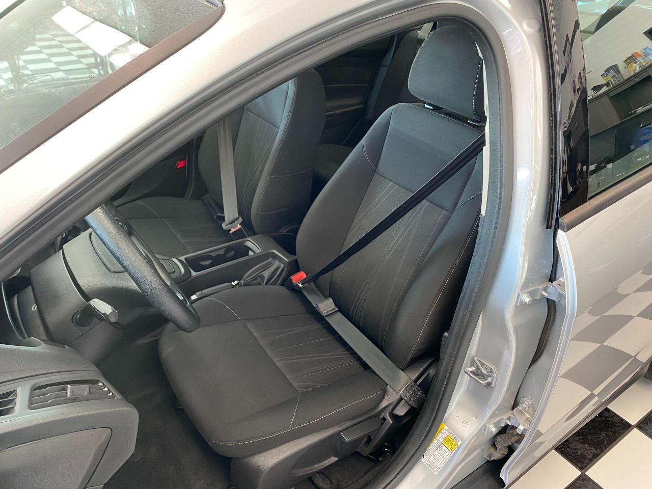 2016 Ford Focus S+Camera+Bluetooth+Cruise+ACCIDENT FREE - Photo #20