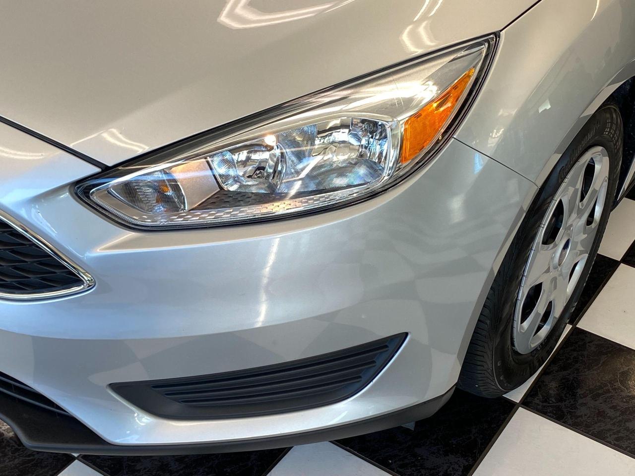 2016 Ford Focus S+Camera+Bluetooth+Cruise+ACCIDENT FREE - Photo #38