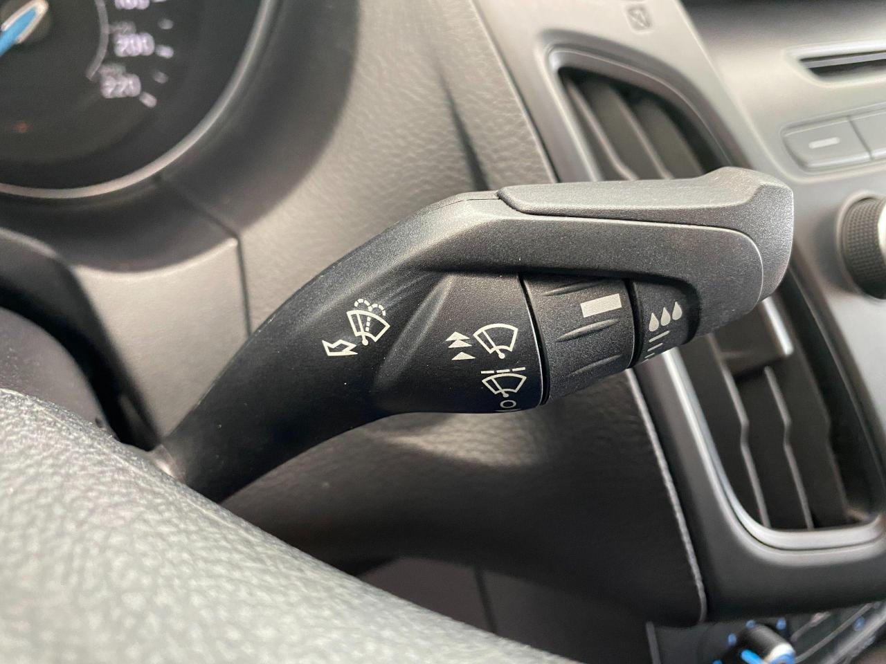2016 Ford Focus S+Camera+Bluetooth+Cruise+ACCIDENT FREE - Photo #52