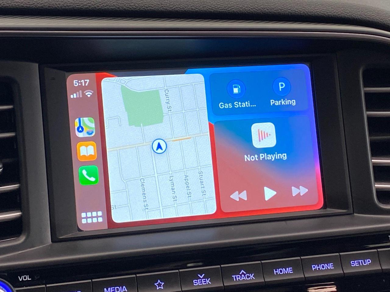 2020 Hyundai Elantra Luxury+Adaptive Cruise+Lane Keep+ACCIDENT FREE - Photo #28