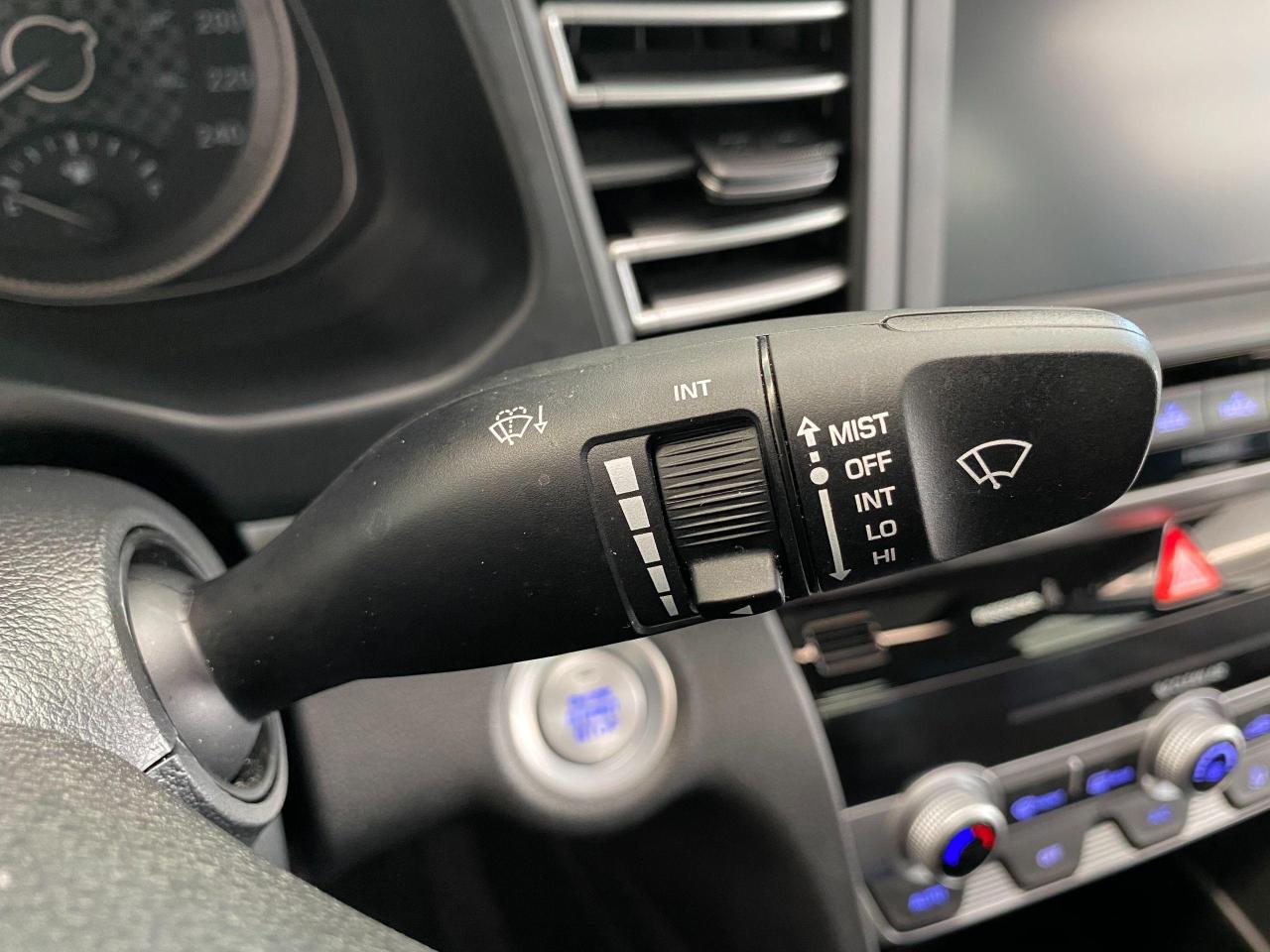 2020 Hyundai Elantra Luxury+Adaptive Cruise+Lane Keep+ACCIDENT FREE Photo50