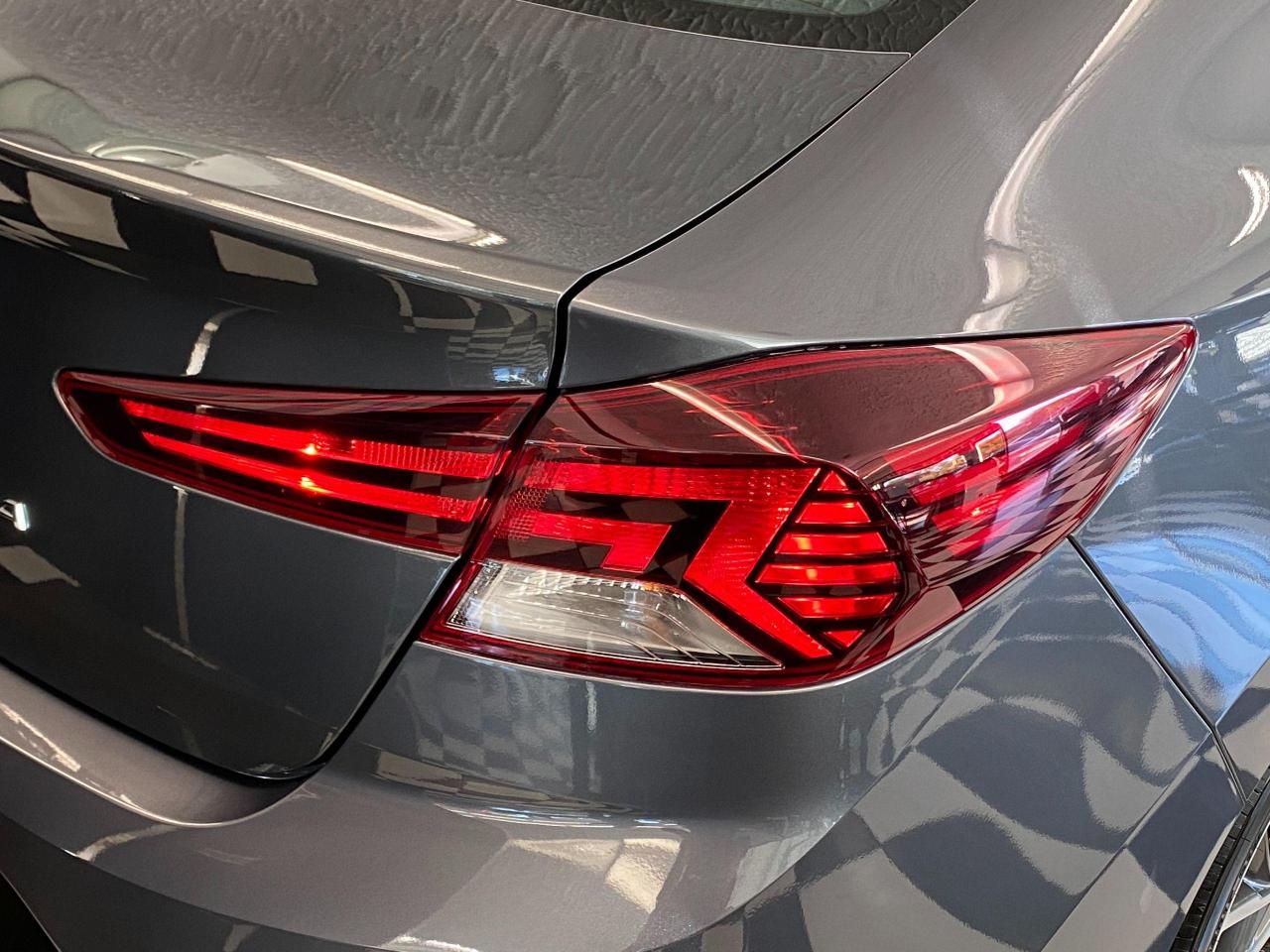 2020 Hyundai Elantra Luxury+Adaptive Cruise+Lane Keep+ACCIDENT FREE - Photo #64