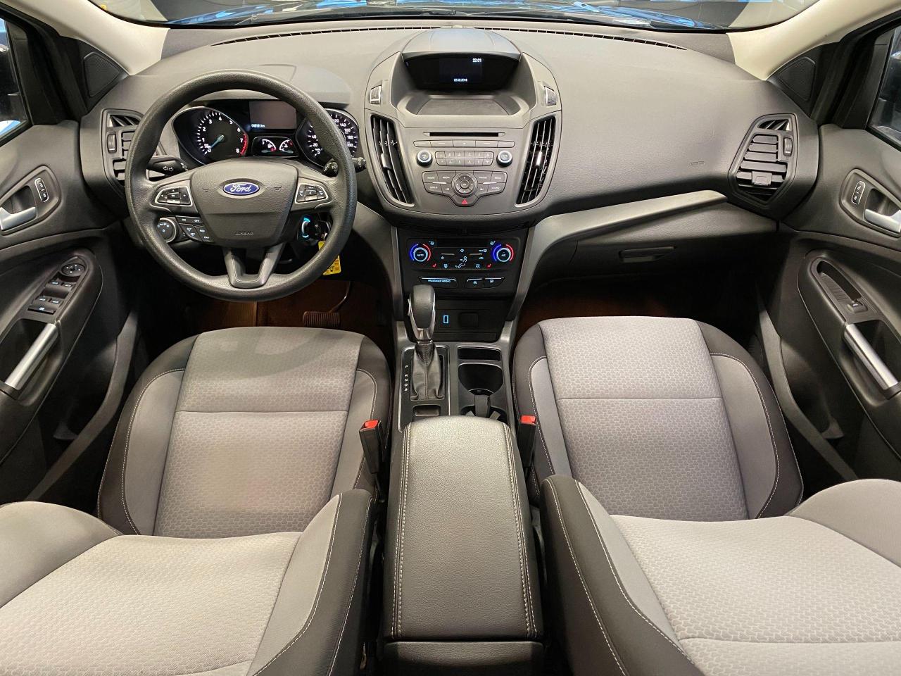 2018 Ford Escape SE 4WD+Camera+New Tires & Brakes+ACCIDENT FREE - Photo #8