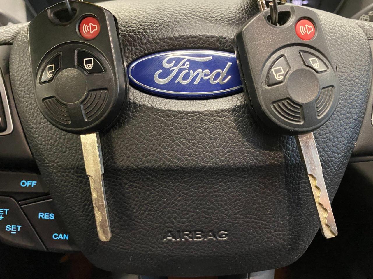 2018 Ford Escape SE 4WD+Camera+New Tires & Brakes+ACCIDENT FREE - Photo #15