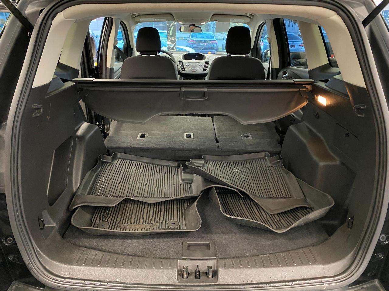 2018 Ford Escape SE 4WD+Camera+New Tires & Brakes+ACCIDENT FREE - Photo #26