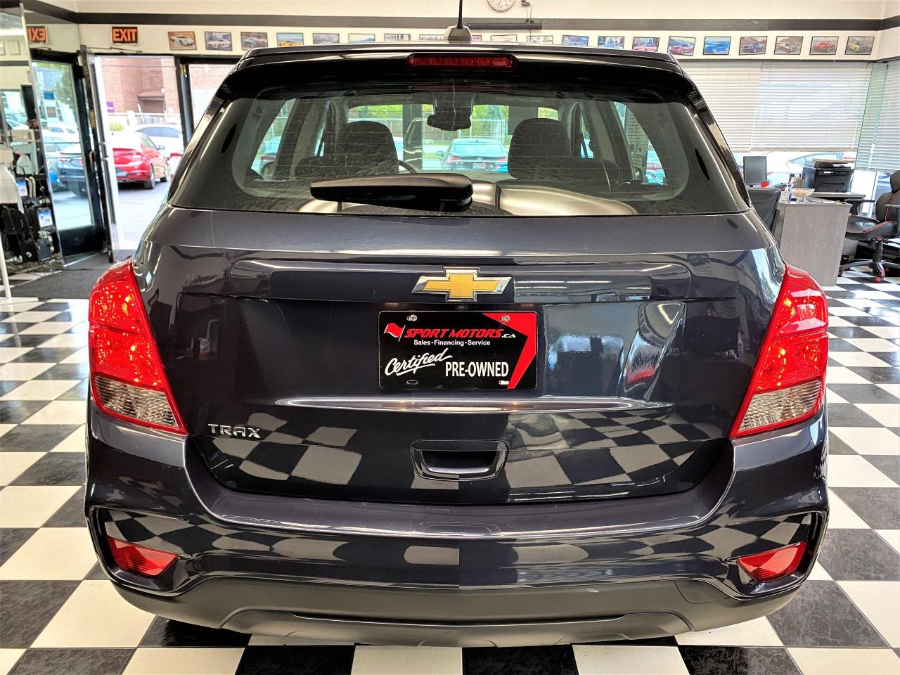 2019 Chevrolet Trax LS+Apple CarPlay+Camera+Bluetooth+ACCIDENT FREE - Photo #3