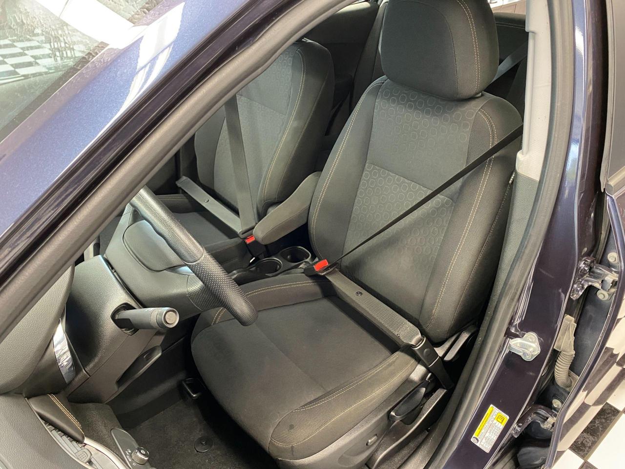 2019 Chevrolet Trax LS+Apple CarPlay+Camera+Bluetooth+ACCIDENT FREE Photo19