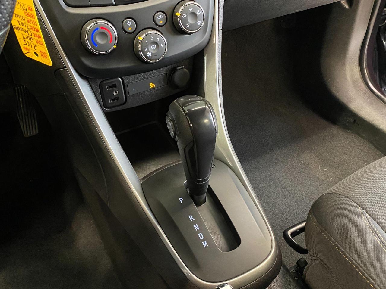 2019 Chevrolet Trax LS+Apple CarPlay+Camera+Bluetooth+ACCIDENT FREE - Photo #35