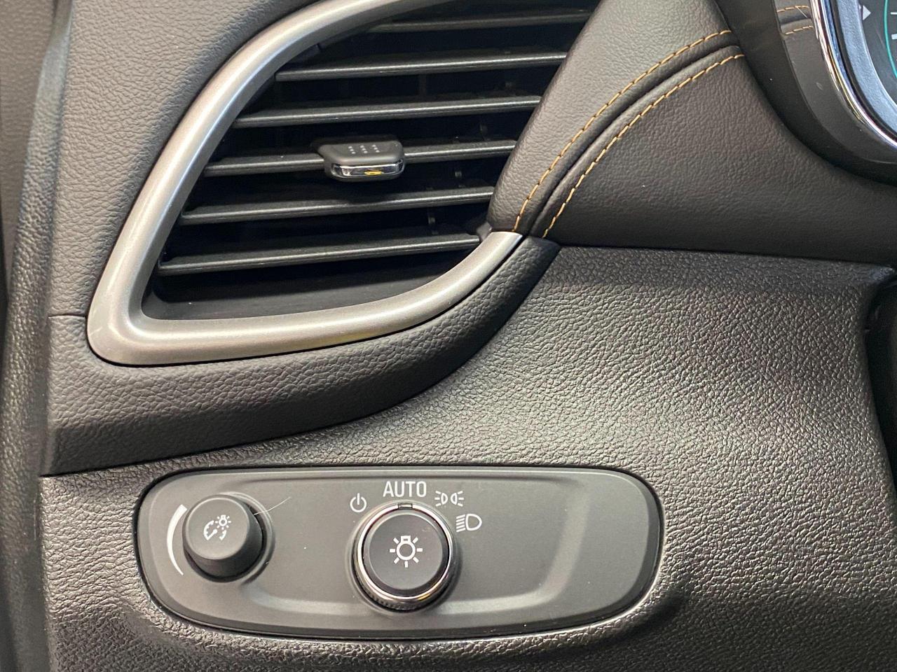 2019 Chevrolet Trax LS+Apple CarPlay+Camera+Bluetooth+ACCIDENT FREE - Photo #53