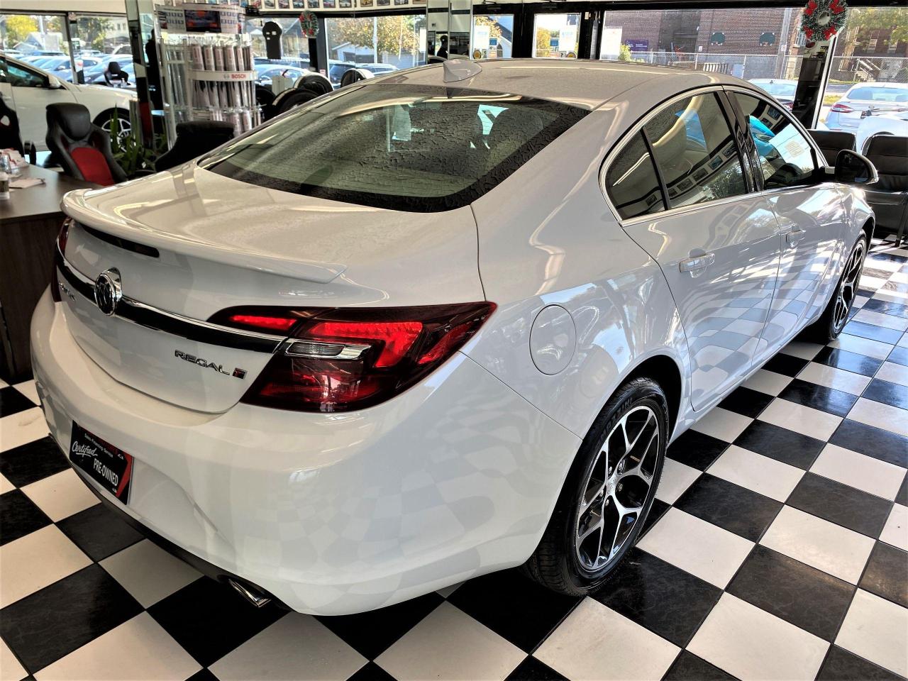 2017 Buick Regal Sport Touring+Apple Play+New Tires+ACCIDENT FREE - Photo #4