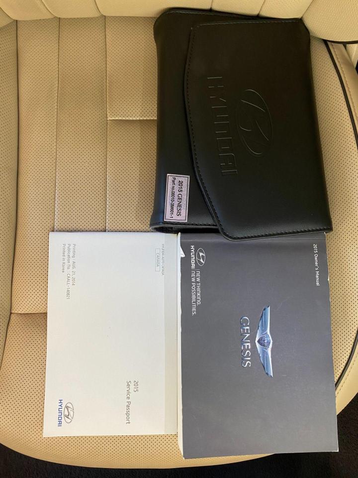 2015 Hyundai Genesis Technology+Adaptive Cruise+New Tires+ACCIDENT FREE - Photo #29