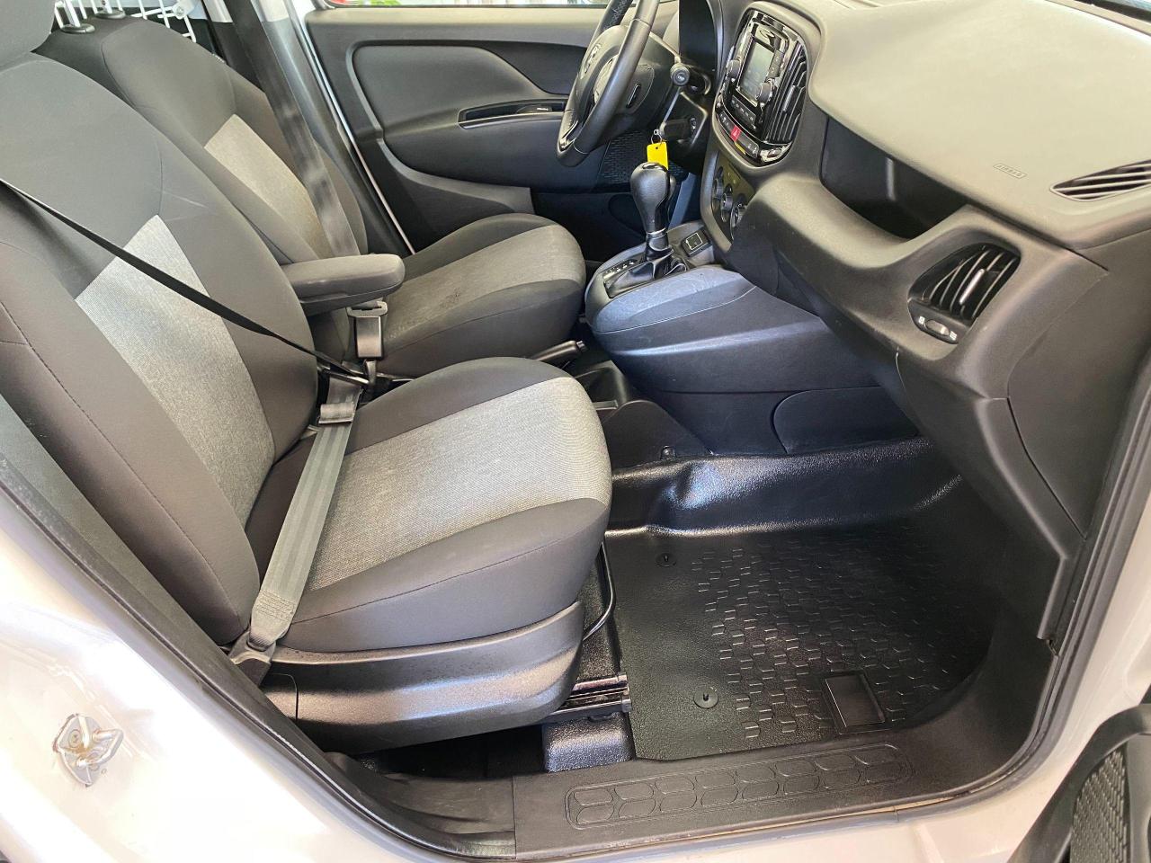 2016 RAM ProMaster SLT+Camera+New Tires+Keyless Entry+ACCIDENT FREE - Photo #20