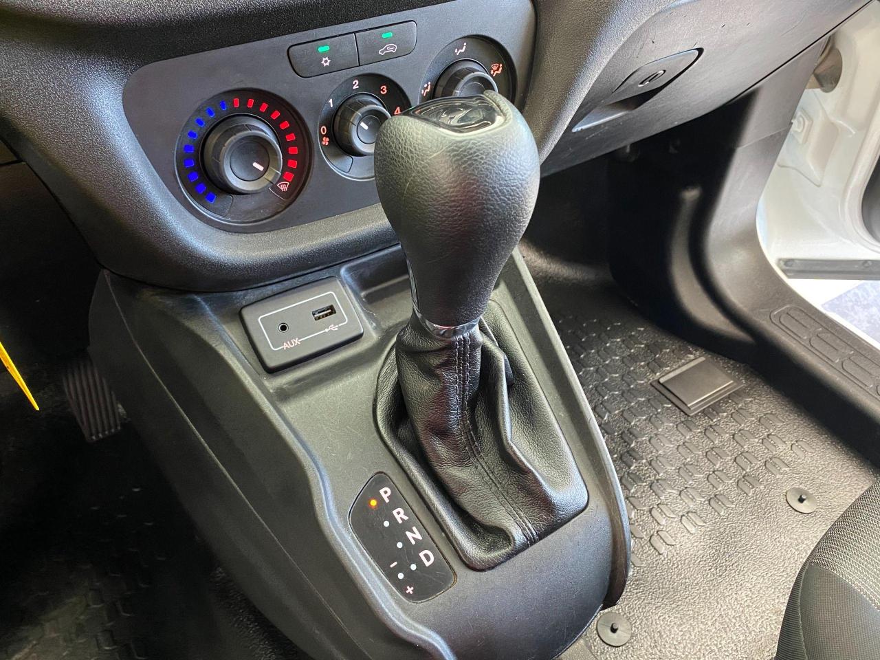 2016 RAM ProMaster SLT+Camera+New Tires+Keyless Entry+ACCIDENT FREE - Photo #31