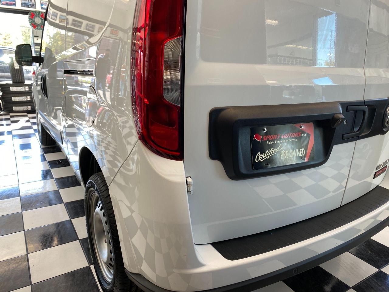2016 RAM ProMaster SLT+Camera+New Tires+Keyless Entry+ACCIDENT FREE - Photo #37