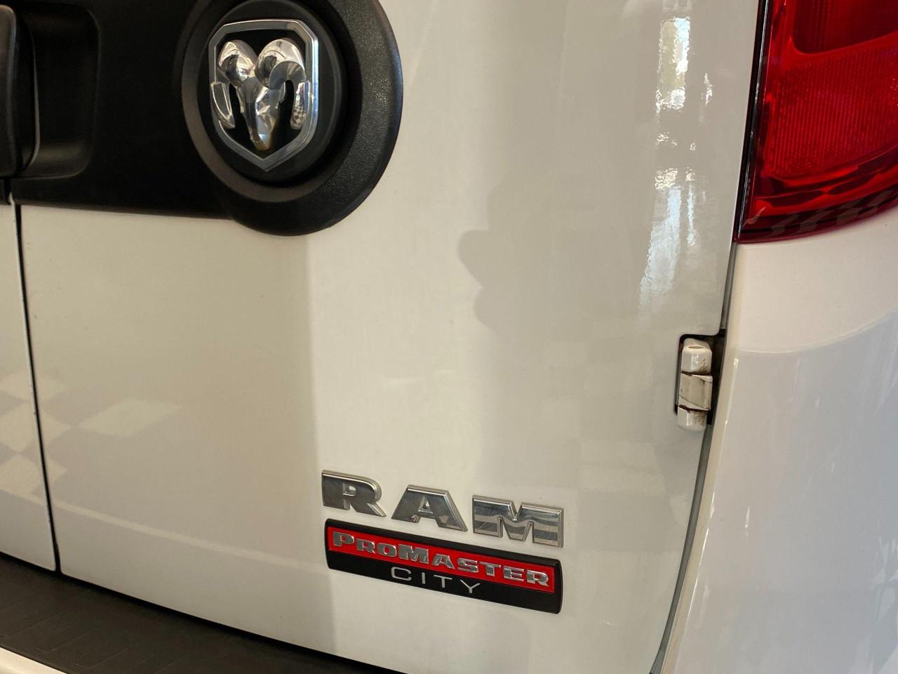 2016 RAM ProMaster SLT+Camera+New Tires+Keyless Entry+ACCIDENT FREE - Photo #54