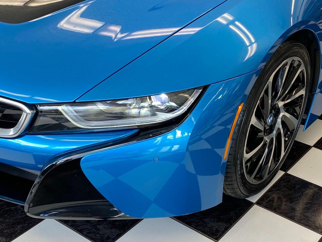 2016 BMW i8 TECH+360Camera+New Bridgestone Tires+ACCIDENT FREE - Photo #38