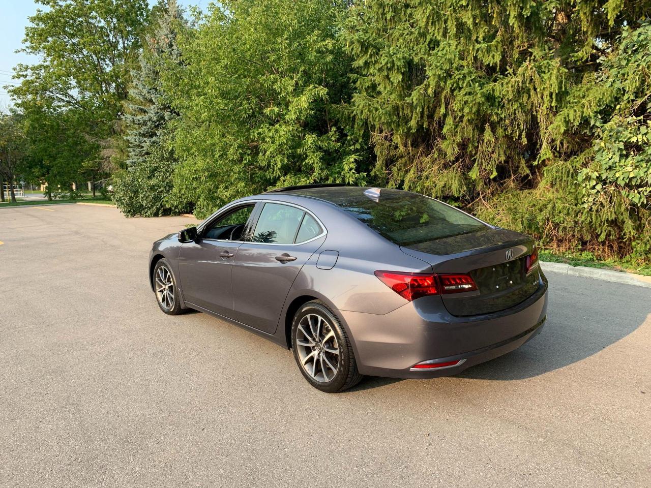 2017 Acura TLX V6 TECH-SH ALL-WHEEL-DRIVE Photo4